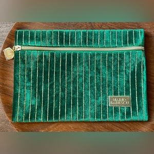 Mario Badescu green gold NWOT velvet cosmetics makeup toiletries bag pouch